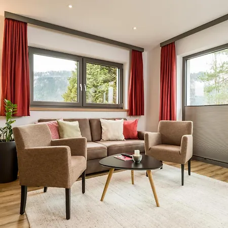 Апартаменты Lechappart Хёфен